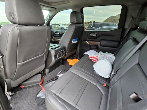 Used 2021 GMC Sierra 1500 Denali w/ Denali Ultimate Package image 12