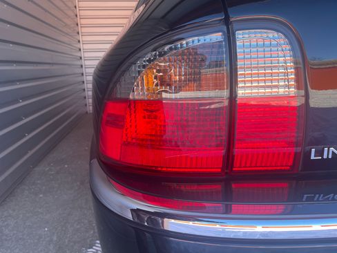 Used 2004 Lincoln LS image 5