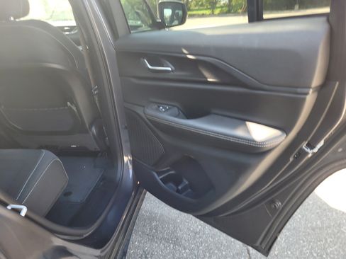 Used 2025 Jeep Grand Cherokee Laredo w/ Trailer Tow Package image 24