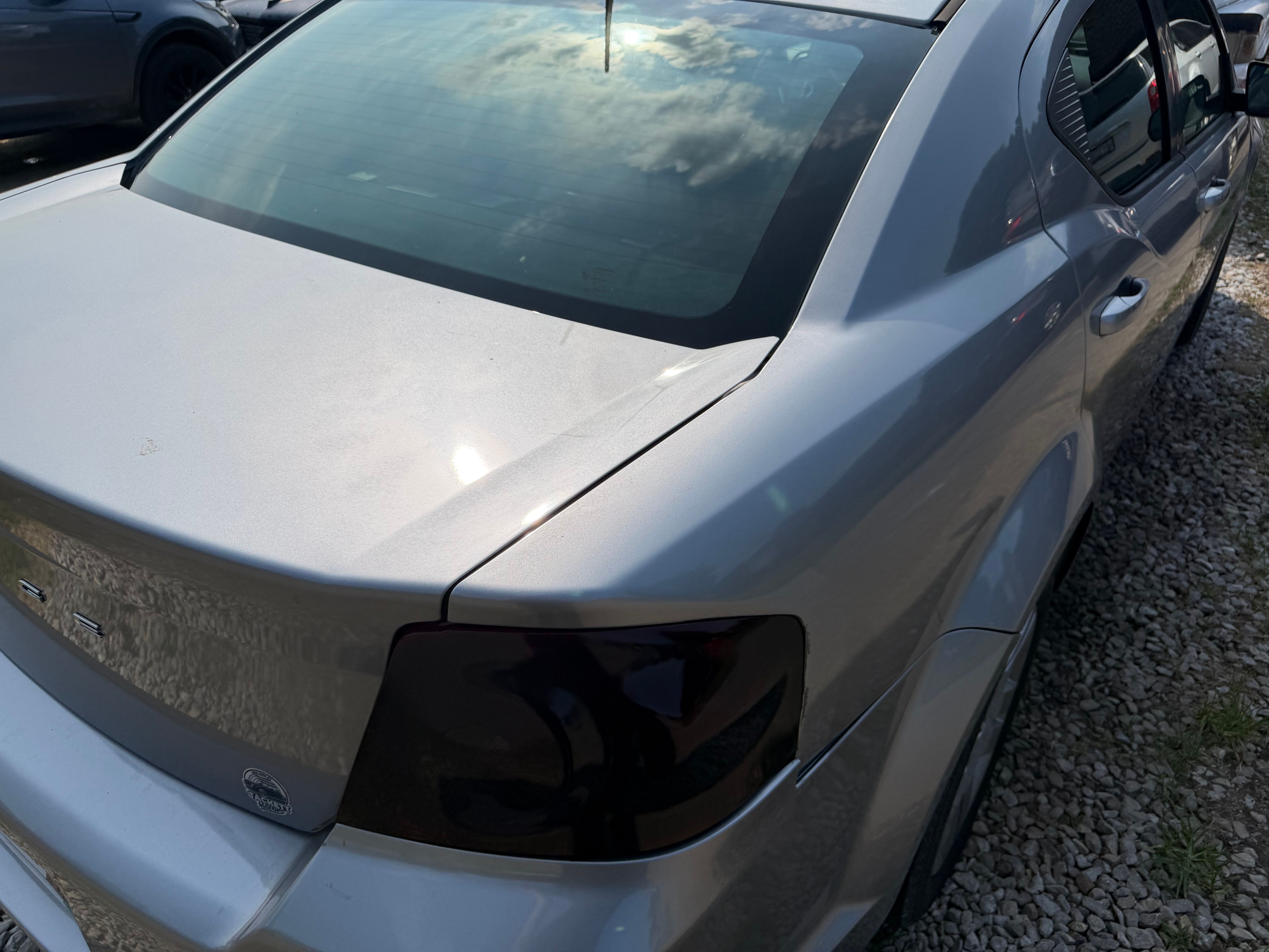 Used 2013 Dodge Avenger SE FWD image 2