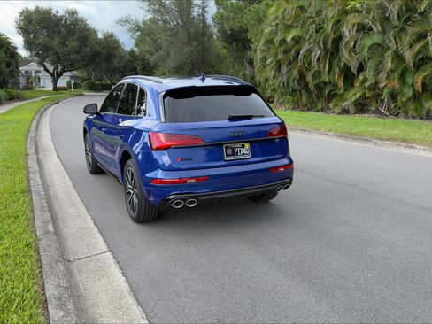 Used 2022 Audi SQ5 Prestige w/ Prestige Package AWD/4WD image 14