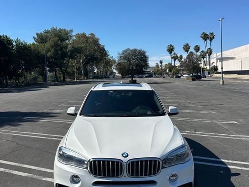 Used 2018 BMW X5 xDrive40e image 11