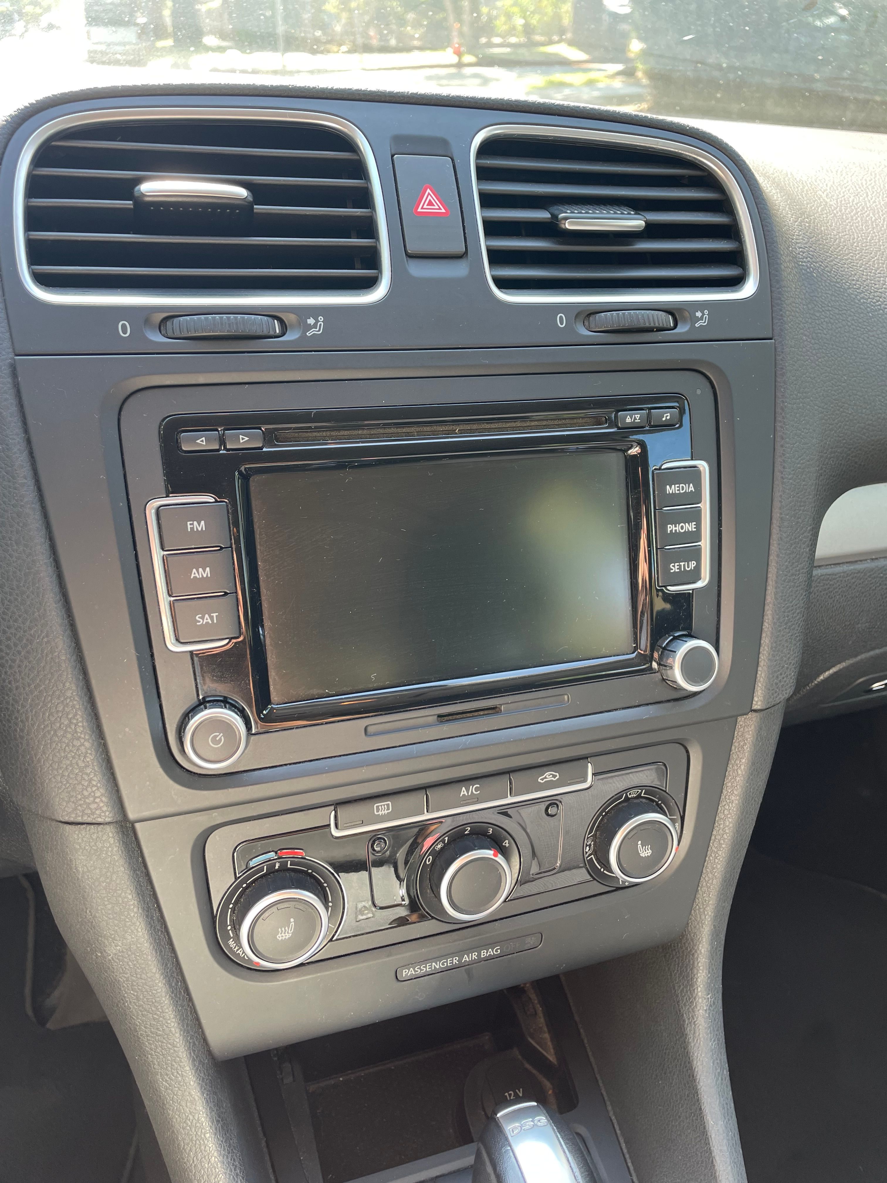Used 2014 Volkswagen Golf TDI FWD image 9