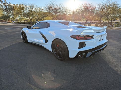 Used 2022 Chevrolet Corvette Stingray Premium Conv w/ Z51 Performance Package image 9