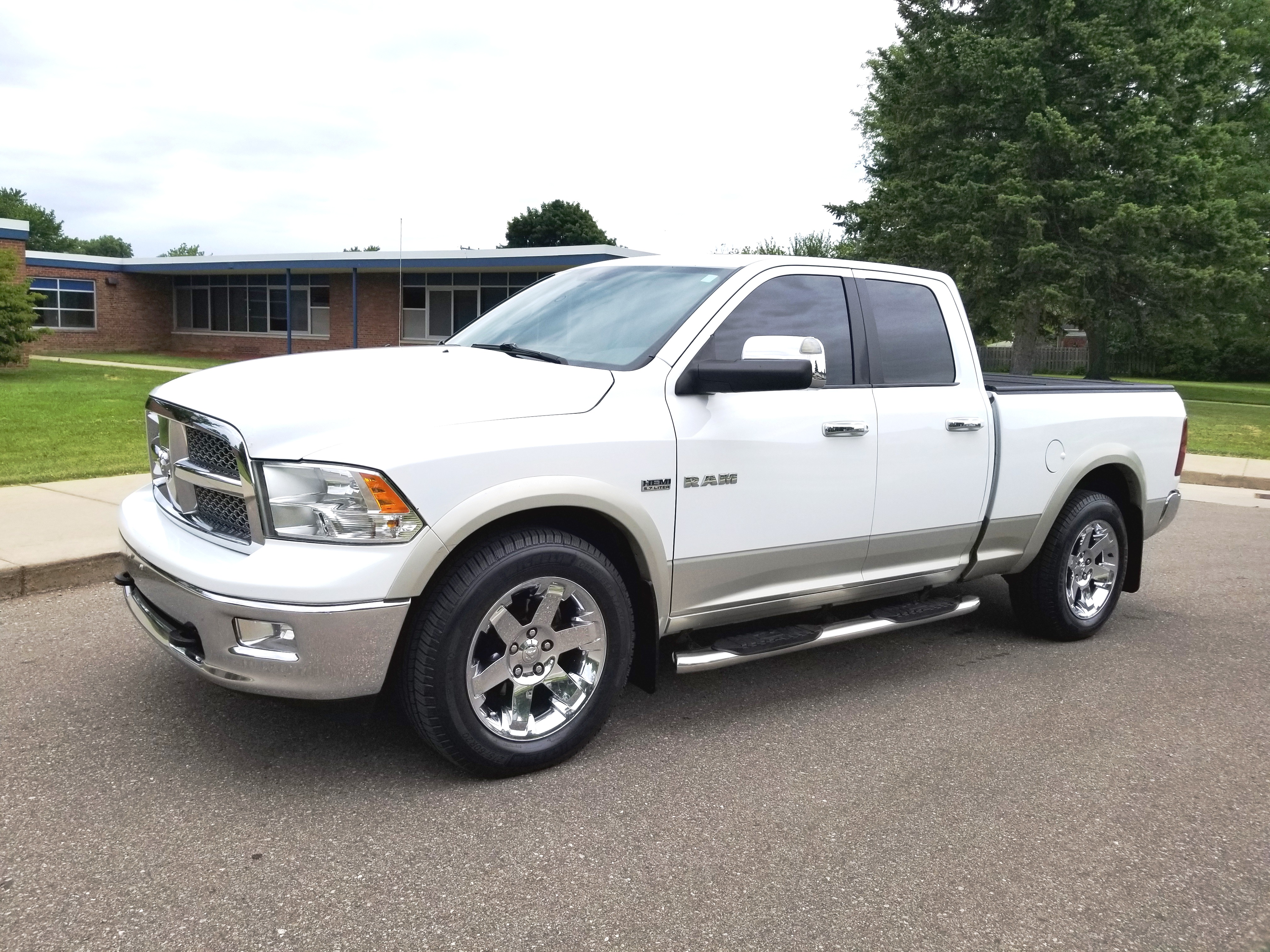 Used 2010 Dodge Ram 1500 Truck Laramie w/ Protection Group AWD/4WD image 4