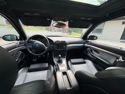 Used 2002 BMW M5 RWD image 24