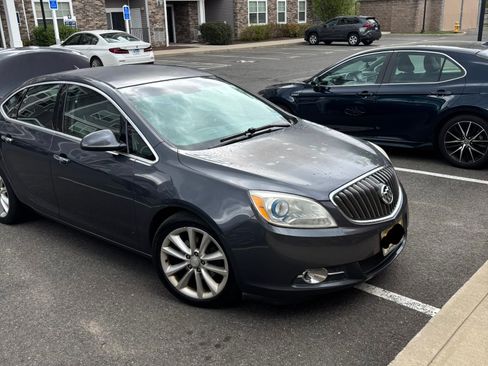 Used 2012 Buick Verano FWD image 1
