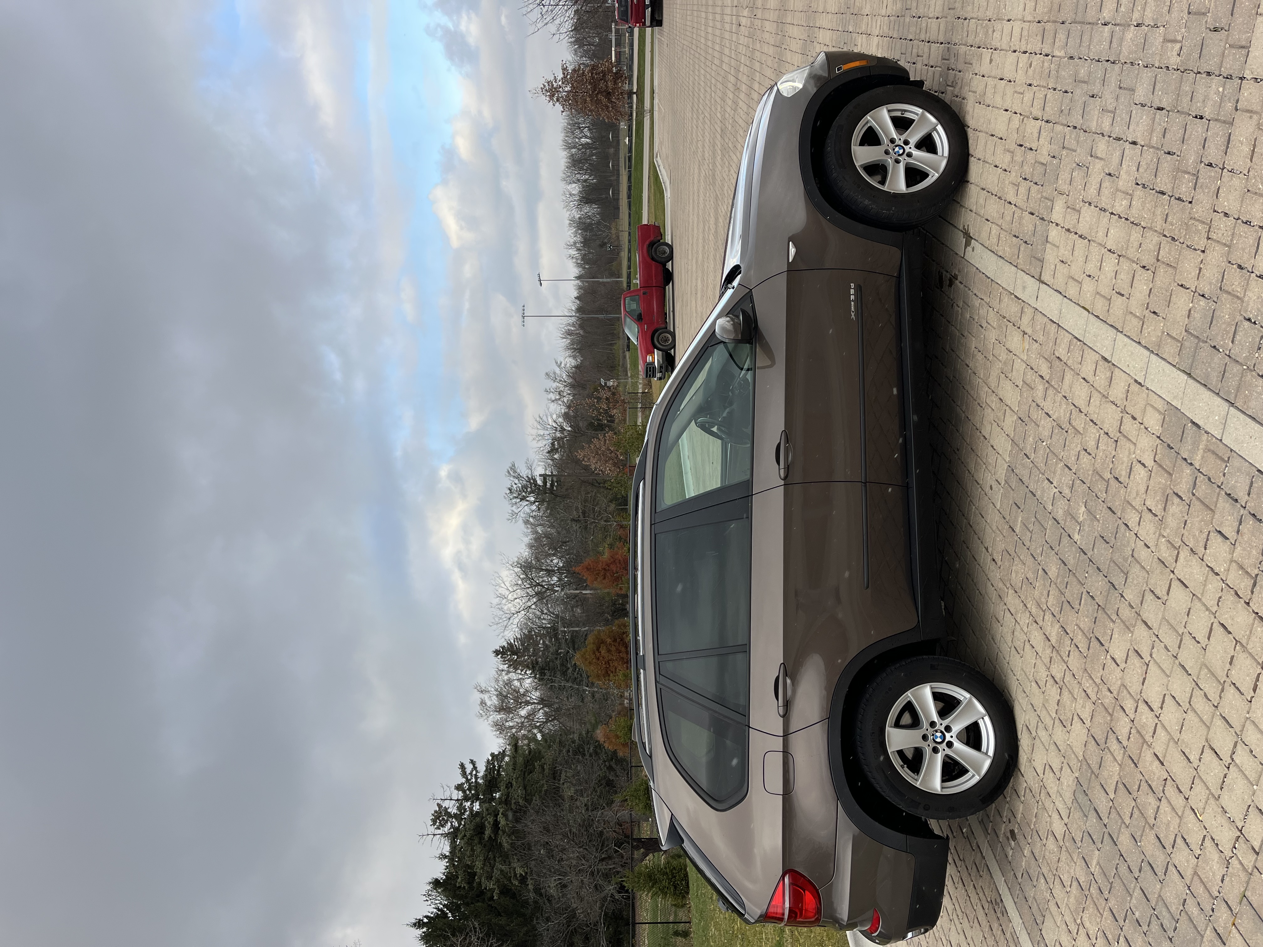 Used 2012 BMW X5 xDrive35d AWD/4WD image 9