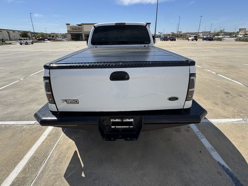 Used 2004 Ford F350 XL AWD/4WD image 22