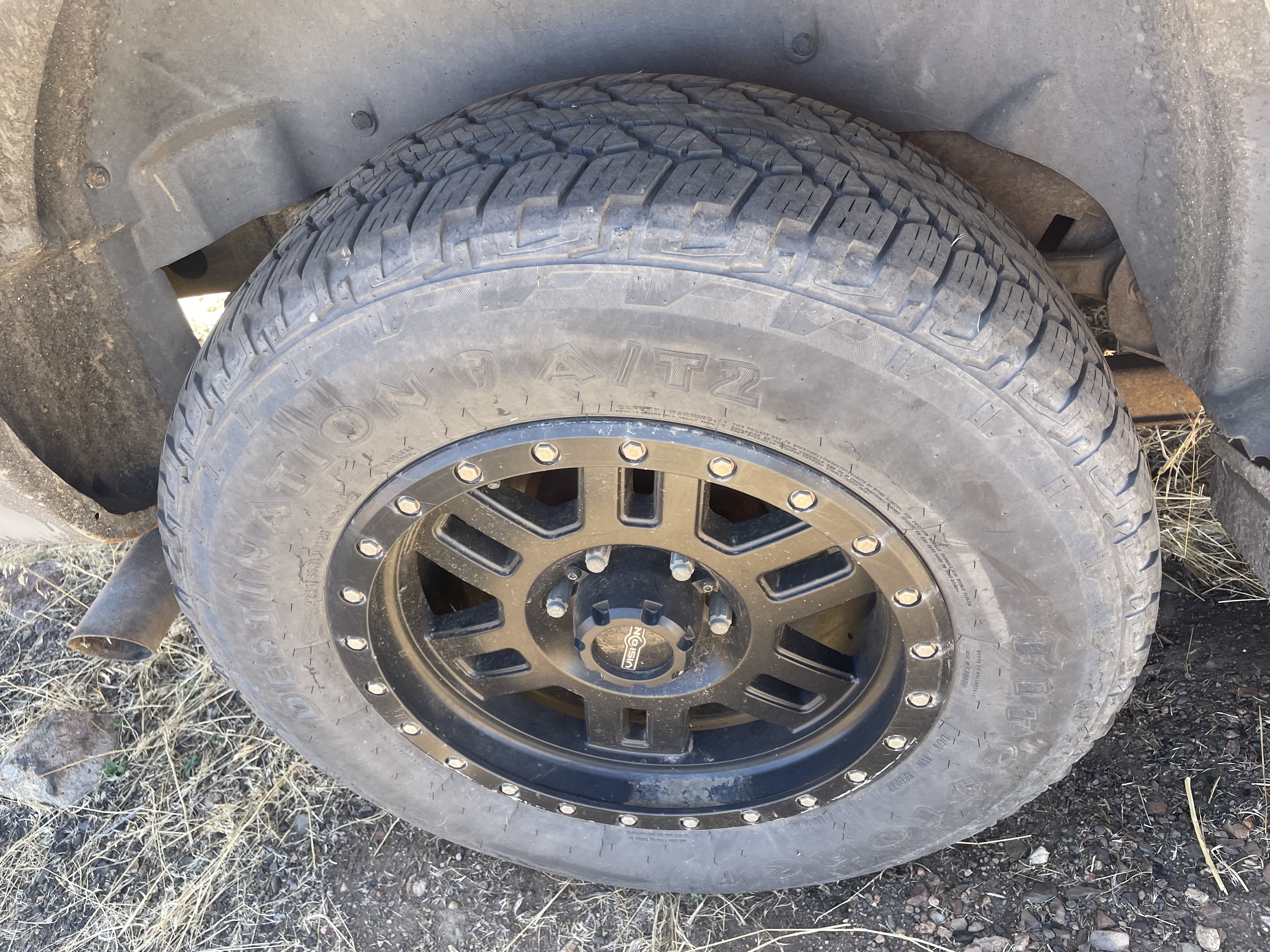 Used 2005 Chevrolet Tahoe LT w/ LT Preferred Equipment Group AWD/4WD image 12