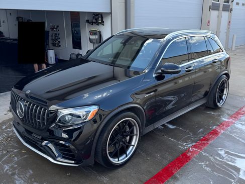 Used 2019 Mercedes-Benz GLC 63 AMG 4MATIC image 2