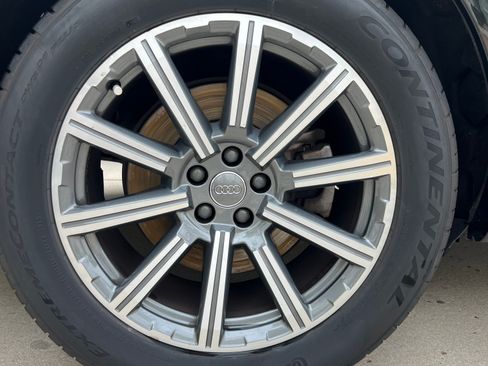 Used 2017 Audi Q7 3.0T Premium Plus image 24