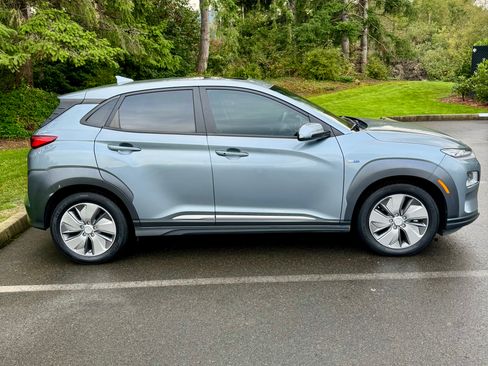 Used 2020 Hyundai Kona Ultimate image 5