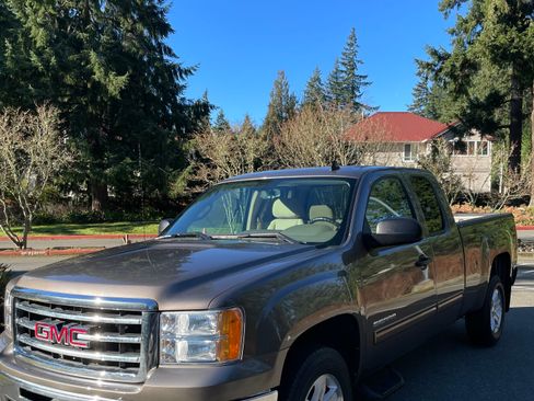 Used 2013 GMC Sierra 1500 SLE w/ Power Tech Package image 5