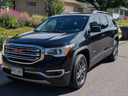 Used 2017 GMC Acadia SLT AWD/4WD image 2