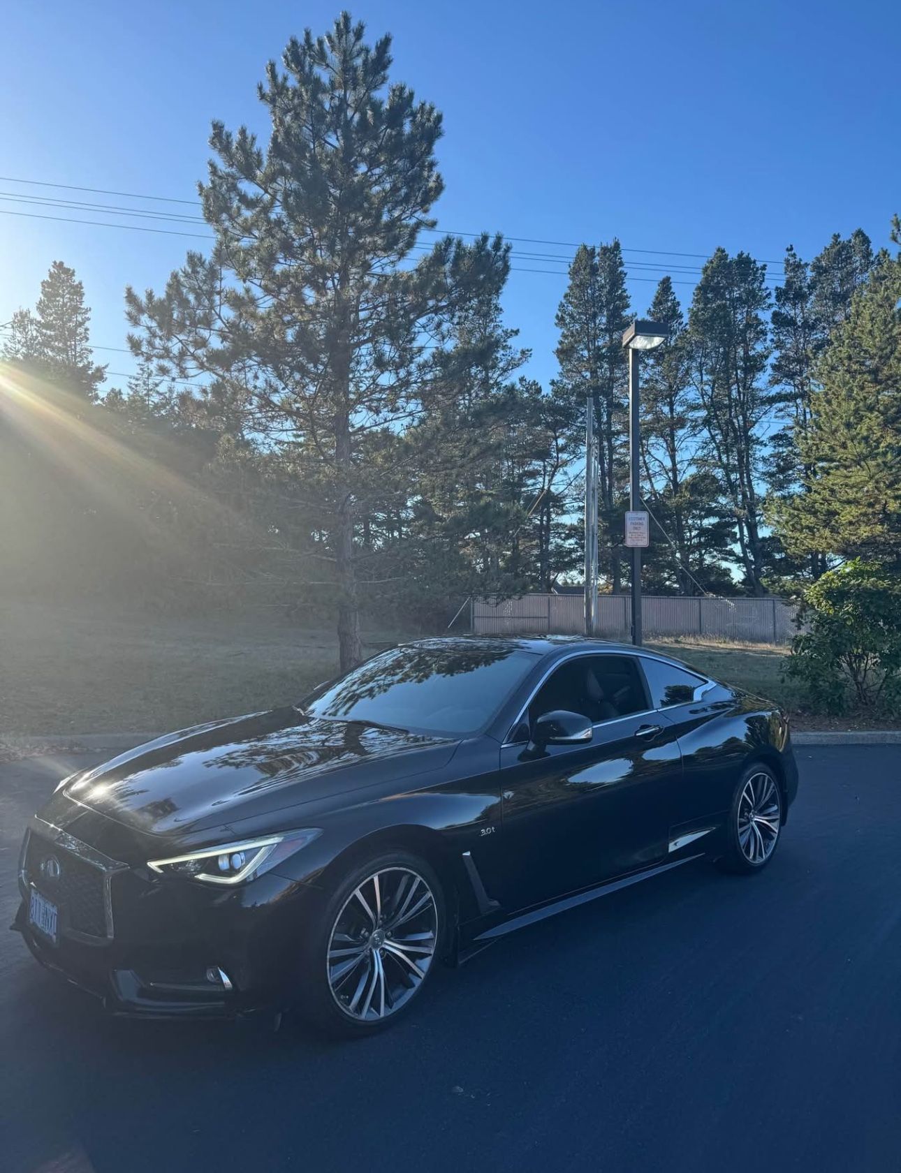 Used 2017 INFINITI Q60 3.0t w/ Premium Plus Package 3.0T AWD/4WD image 12