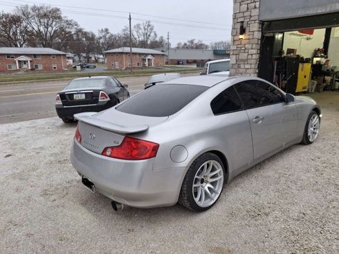 Used 2003 INFINITI G35 35 Sport Coupe 2D w/ Performance Tire & Wheel Pkg image 9
