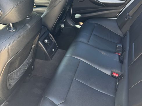 Used 2015 BMW 335i Sedan RWD image 8