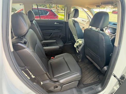 Used 2018 Volkswagen Atlas SE image 9