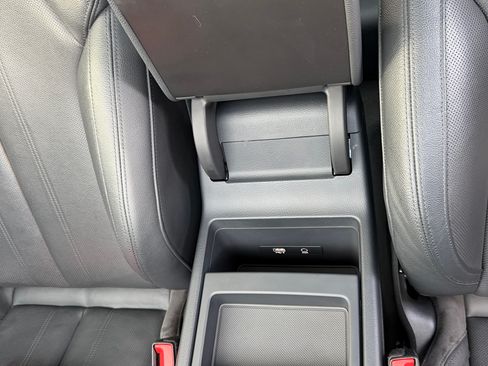 Used 2018 Audi SQ5 Premium Plus w/ S Sport Package image 25