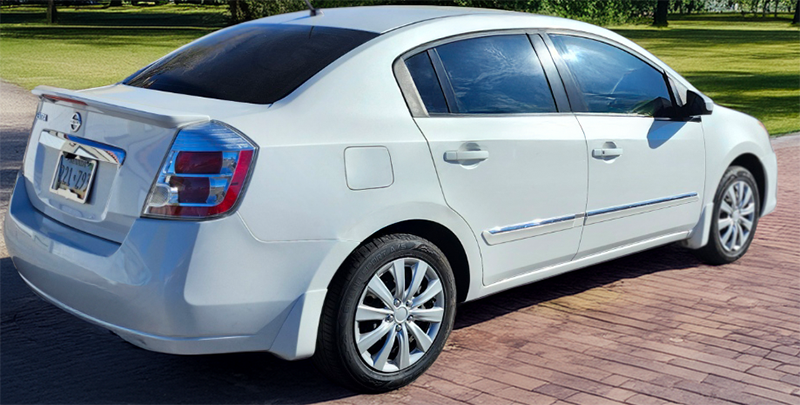 Used 2012 Nissan Sentra 2.0 S w/ Convenience Pkg FWD image 10