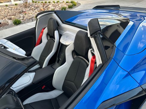 Used 2024 Chevrolet Corvette E-Ray w/ ZER Performance Package AWD/4WD image 15