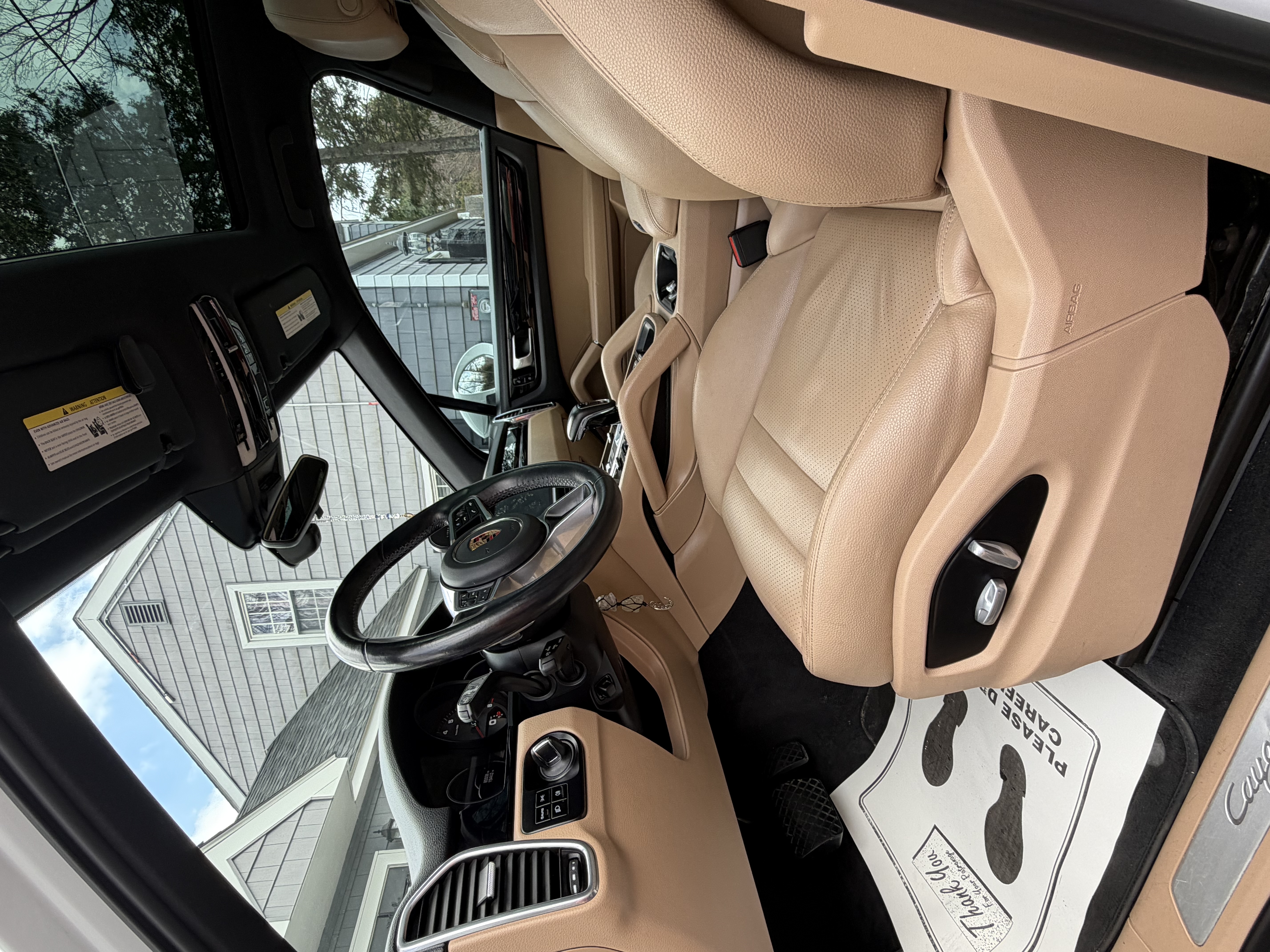 Used 2020 Porsche Cayenne AWD/4WD image 4