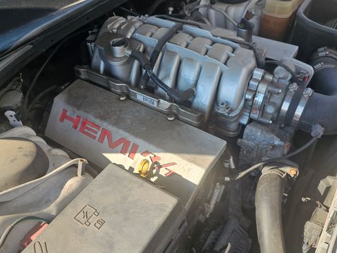 Used 2012 Dodge Challenger R/T w/ Sound Group II image 6