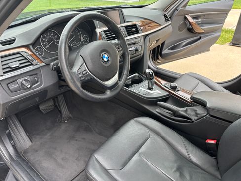 Used 2014 BMW 328i xDrive Sedan AWD/4WD image 11