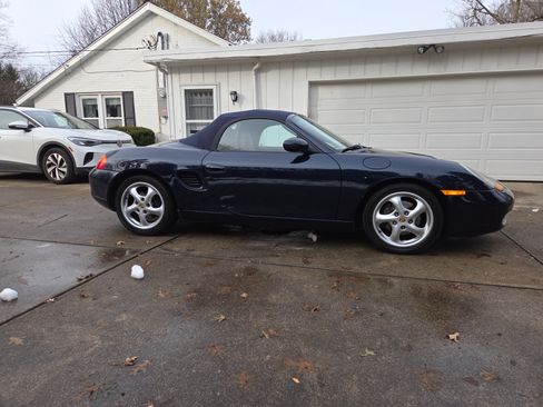 Used 1999 Porsche Boxster image 27