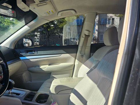 Used 2014 Subaru Legacy 2.5i Premium image 14