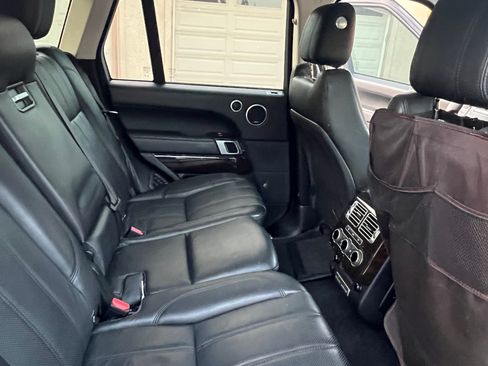 Used 2016 Land Rover Range Rover Supercharged image 12