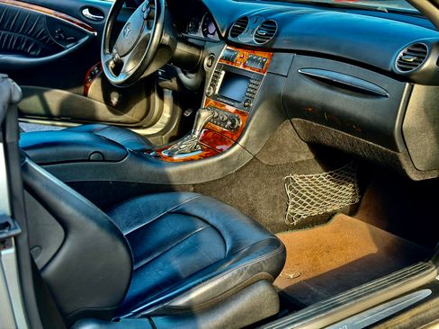 Used 2006 Mercedes-Benz CLK 350 Cabriolet image 8