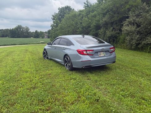 Used 2022 Honda Accord Sport image 8