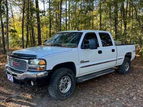 Used 2002 GMC Sierra 2500 4x4 Crew Cab HD w/ SLT Marketing Option Pkg image 1