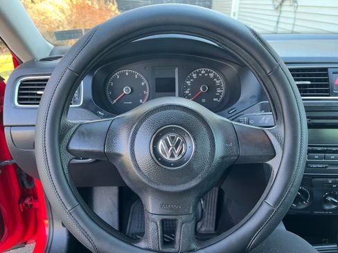 Used 2014 Volkswagen Jetta S FWD image 14