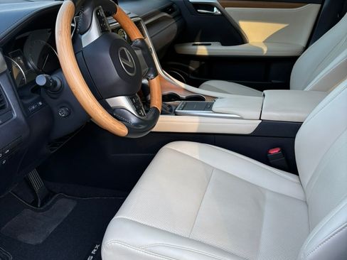 Used 2021 Lexus RX 350 FWD w/ Premium Package image 9