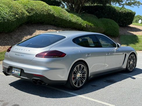 Used 2015 Porsche Panamera GTS AWD/4WD image 5
