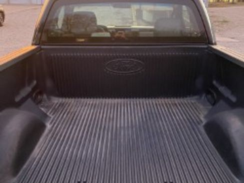 Used 2010 Ford F150 XL image 6