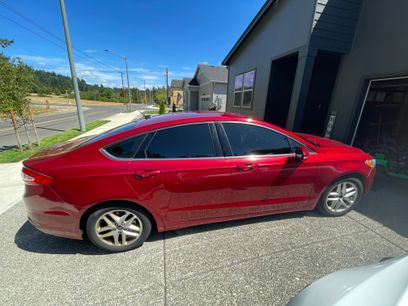 Used 2016 Ford Fusion SE