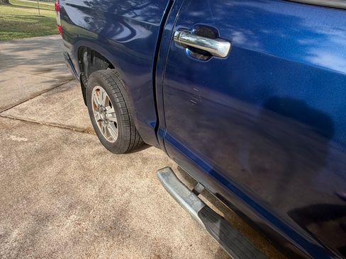 Used 2015 Toyota Tundra Platinum image 9