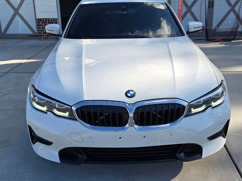 Used 2021 BMW 330i xDrive Sedan w/ Premium Package image 2