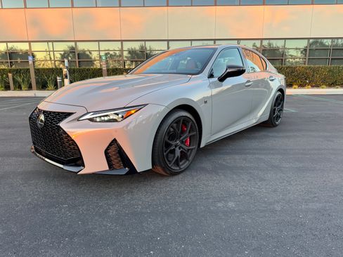 Used 2025 Lexus IS 500 500 F SPORT Performance Ultima image 2