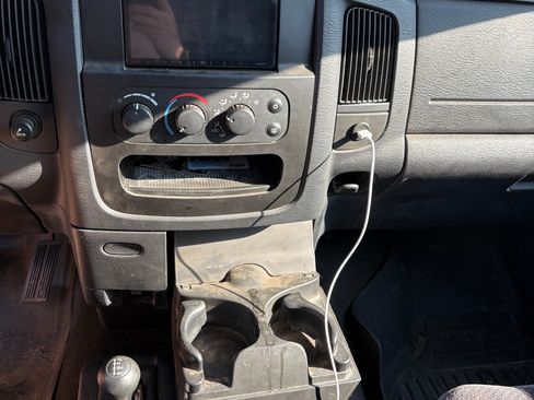 Used 2005 Dodge Ram 2500 Truck SLT w/ Quad Cab Big Horn Value Group image 14