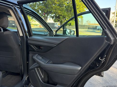 Used 2020 Subaru Outback image 18