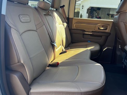 Used 2023 RAM 3500 Limited image 12