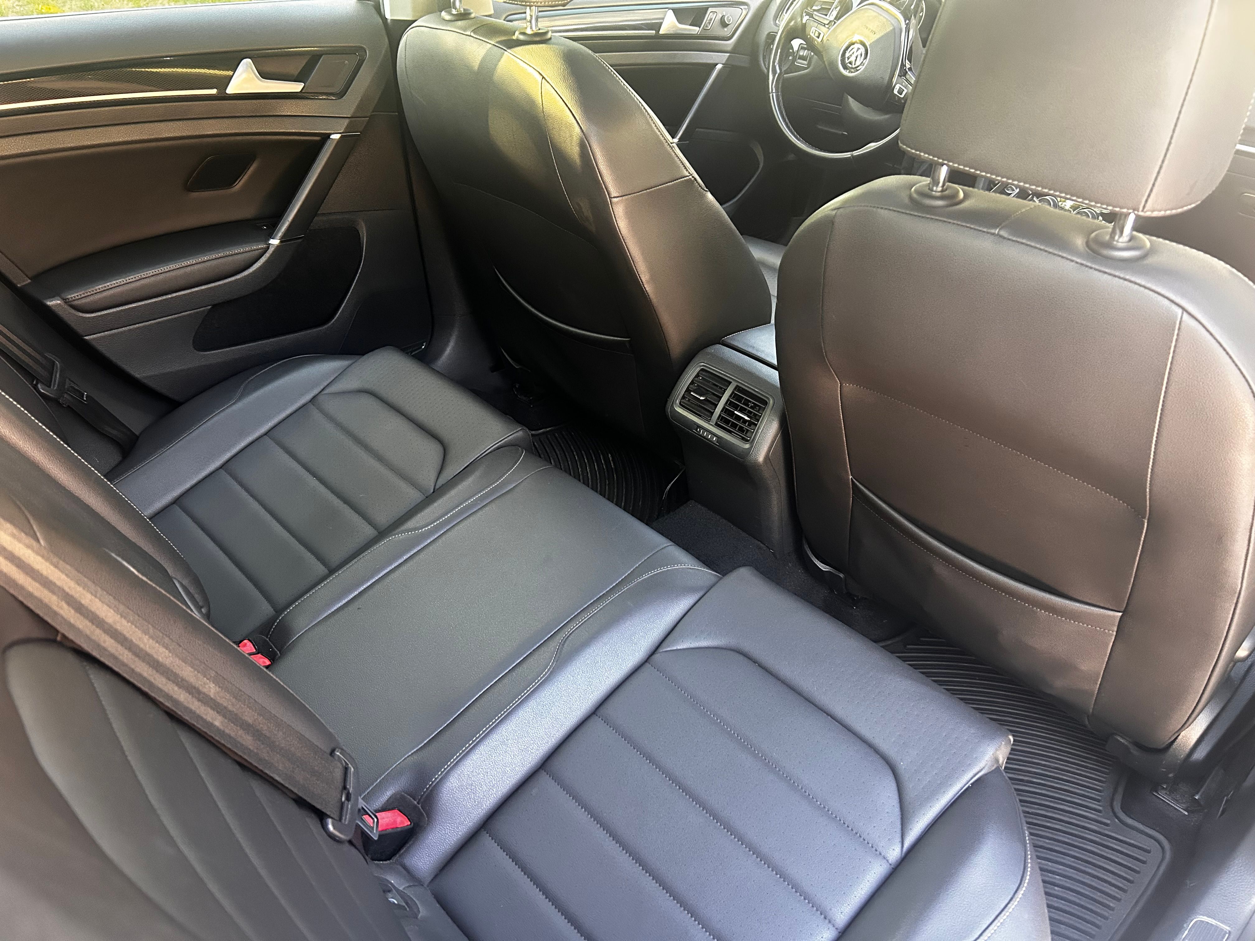 Used 2015 Volkswagen Golf TDI SEL w/ Lighting Package (SEL) FWD image 17