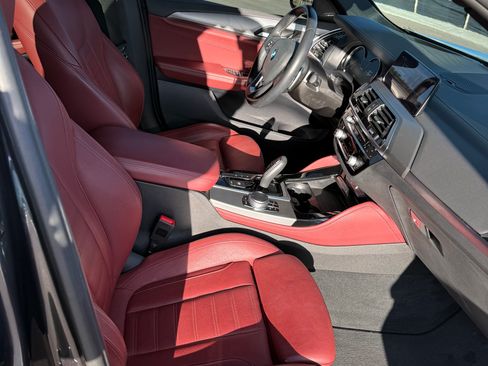 Used 2019 BMW X4 M40i image 15