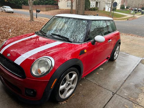 Used 2008 MINI Cooper Hardtop image 4