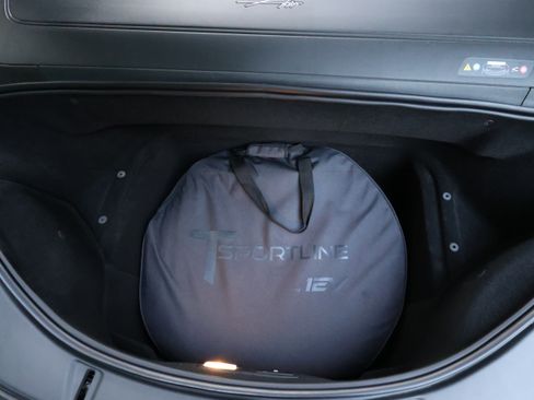 Used 2022 Lucid Air Grand Touring image 12